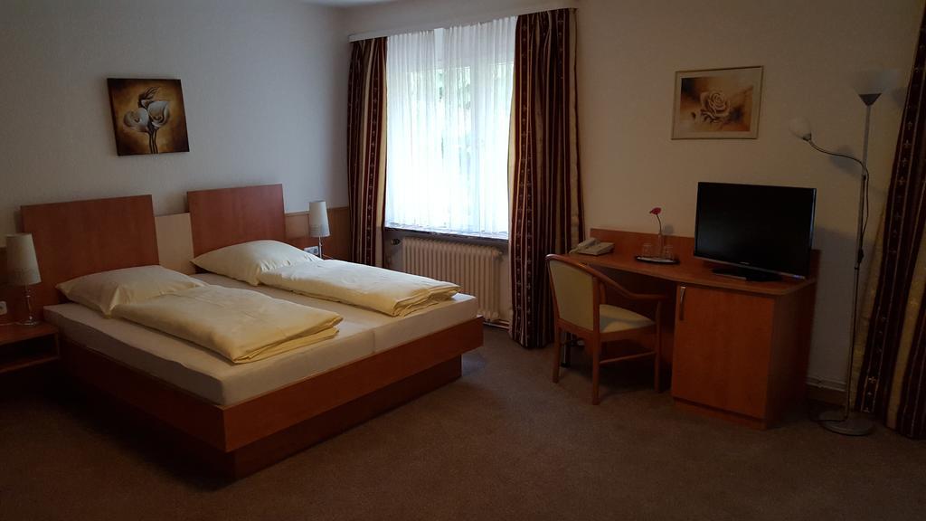 Waldhotel Zur Holzmuehle Eldagsen Exterior foto