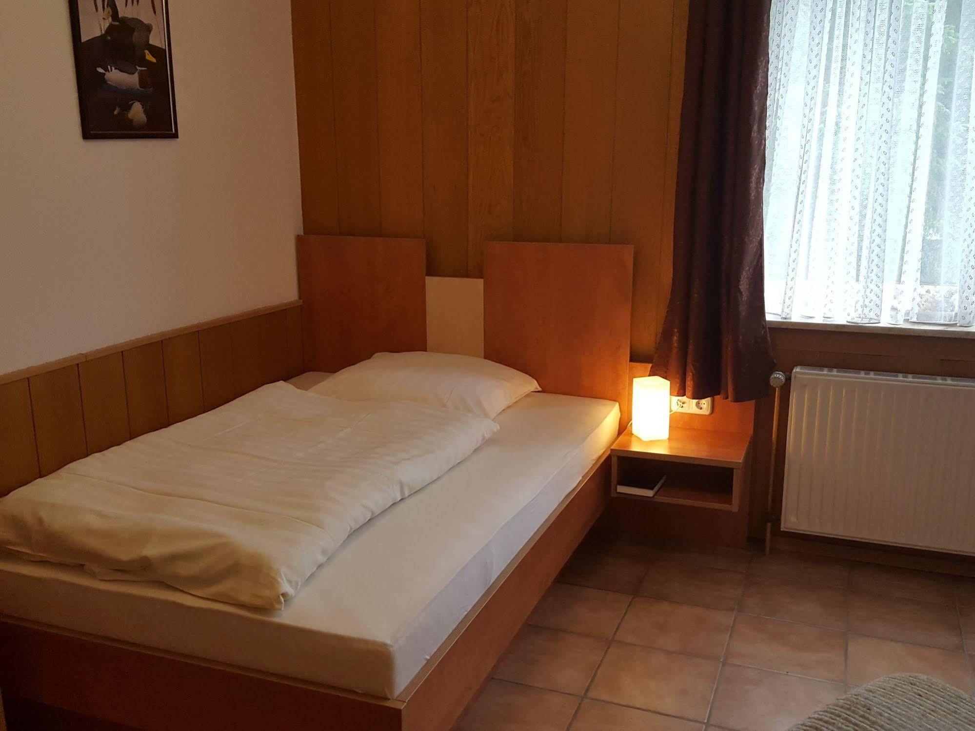 Waldhotel Zur Holzmuehle Eldagsen Exterior foto