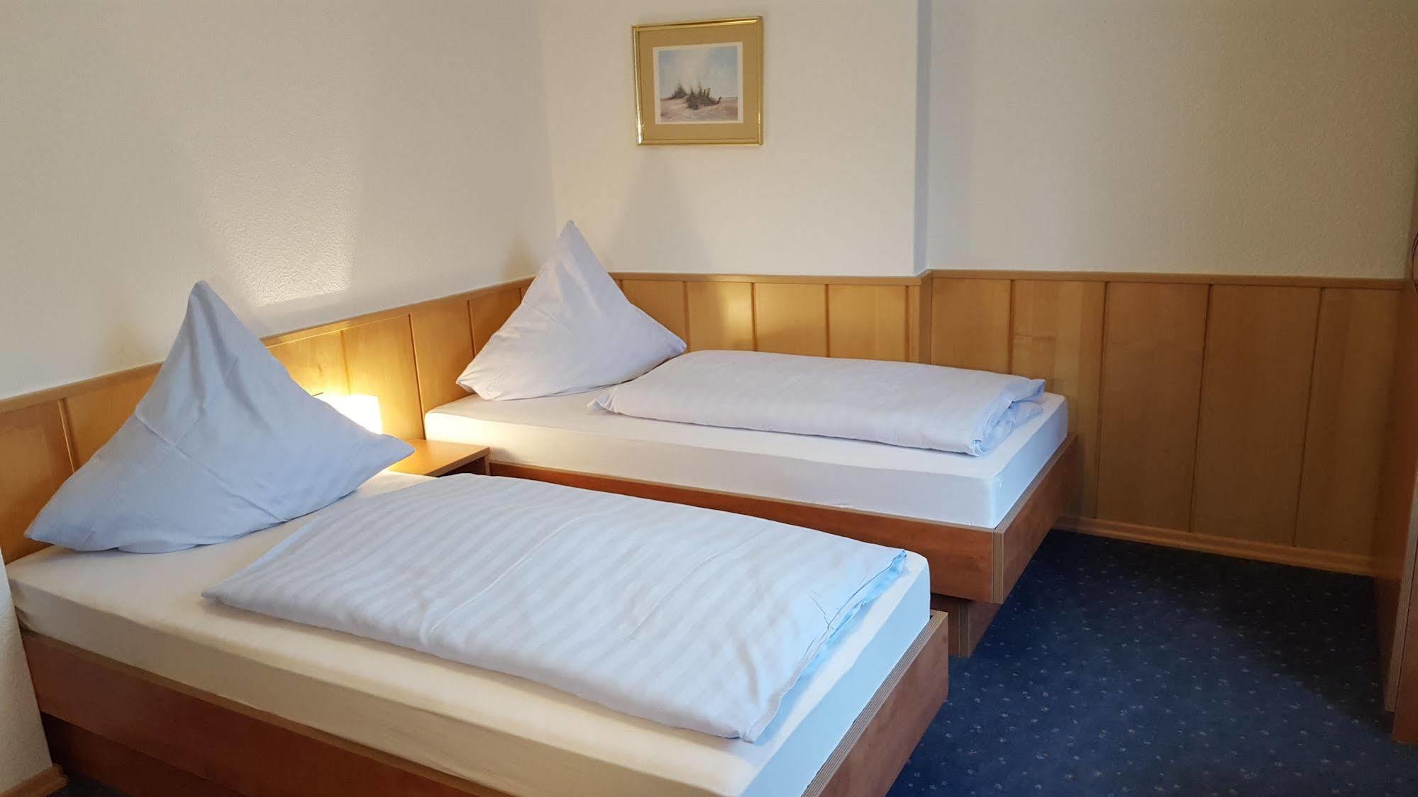 Waldhotel Zur Holzmuehle Eldagsen Exterior foto